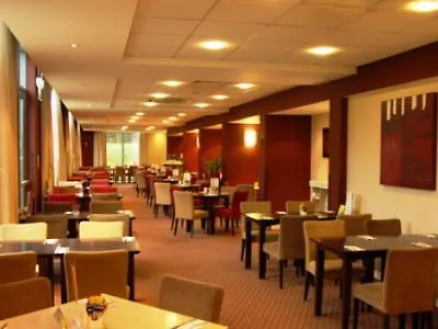 Holiday Inn Express London Stansted Airport By Ihg Stansted Mountfitchet