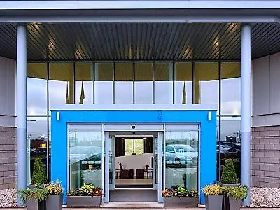 Holiday Inn Express London Stansted Airport By Ihg Stansted Mountfitchet
