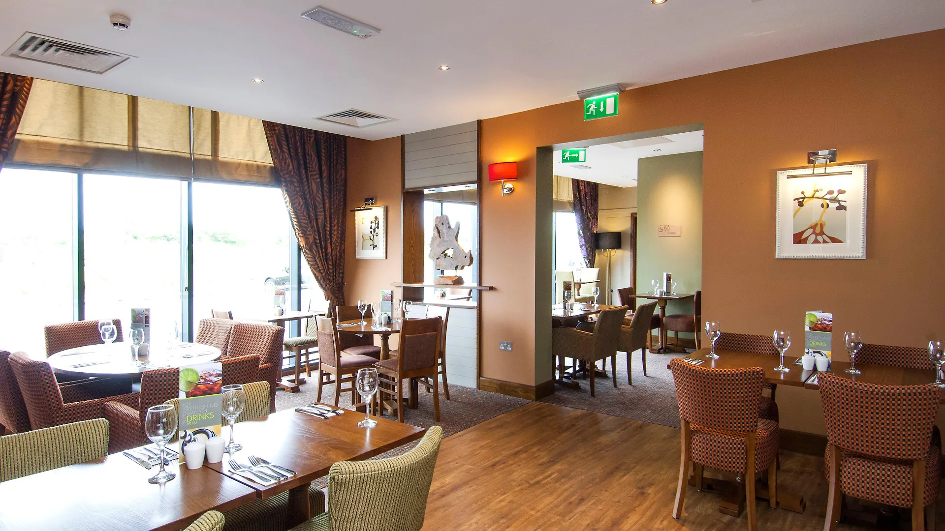 *** Hotel Holiday Inn Express London Stansted Airport By Ihg Stansted Mountfitchet Storbritannien